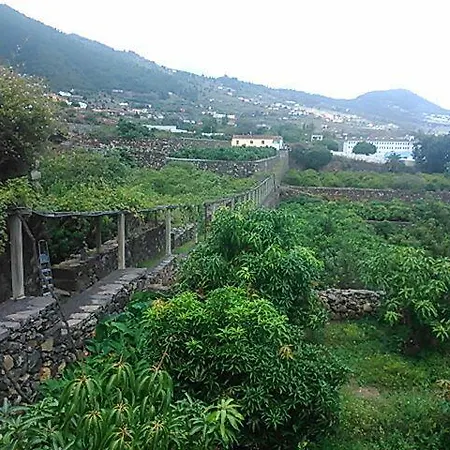 Casita Del Medianero